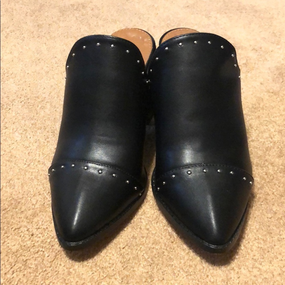 Report Tisha Block Heel Mule